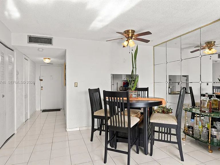 6900 Bay Dr #5C — Photo 8