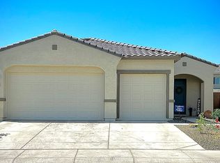 539 W Glacier Bay Dr, San Tan Valley, AZ 85140