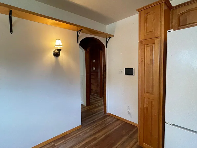 1641 W Adams St — Photo 8