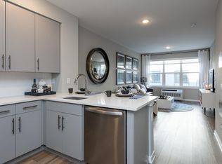 217 Dey St #311, Harrison, NJ 07029