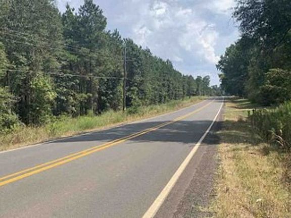 Exterior Neighborhood (street photo)