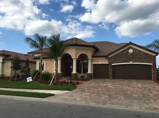13427 Swiftwater Way, Lakewood Ranch, FL 34211