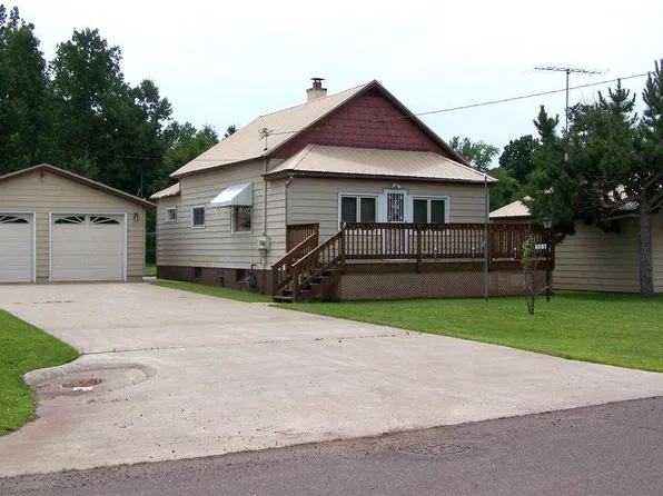 725 E Margaret St, Ironwood, MI 49938