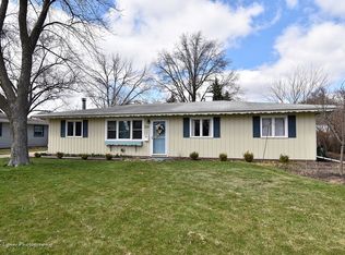 319 Harmony Dr, North Aurora, IL 60542