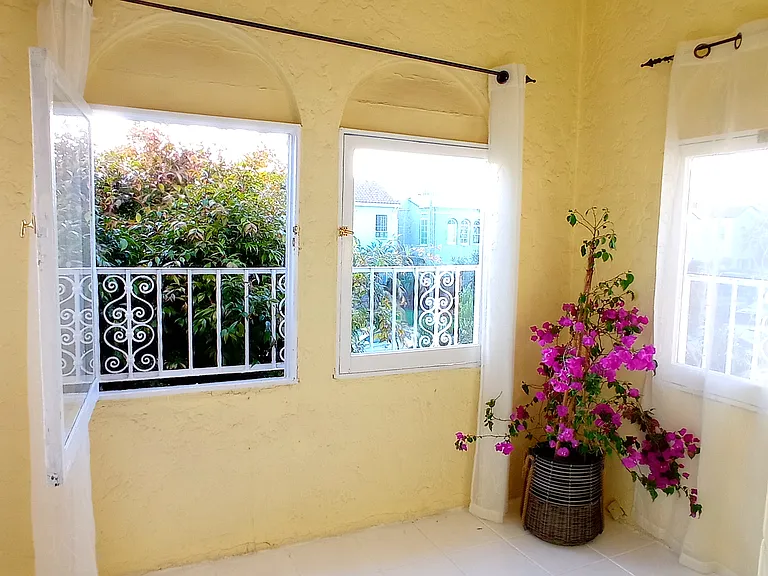 1070 S Cloverdale Ave #2B — Photo 21