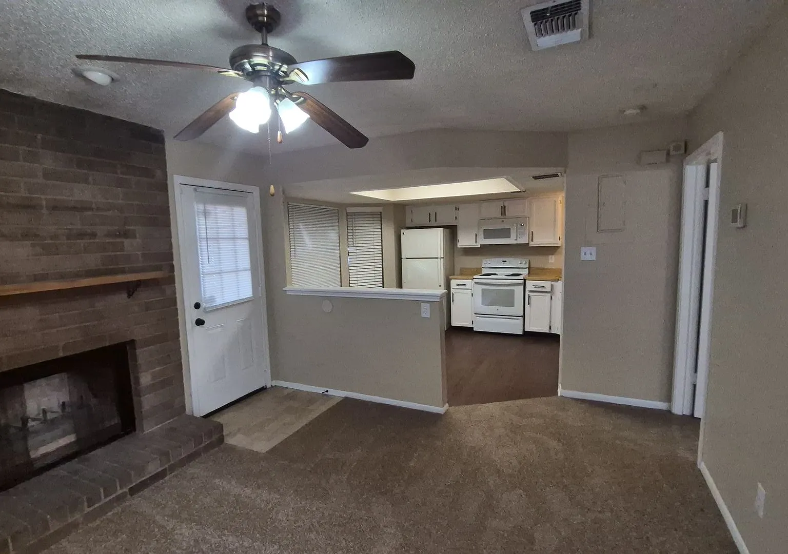 6314 Cambridge Dr. #1, San Antonio, TX. 78218 — Photo 3