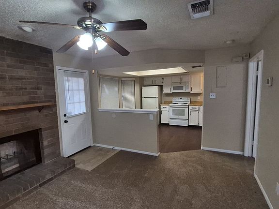 3rd image of 6314 Cambridge Dr APT 1