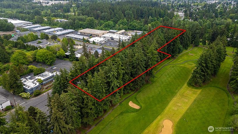 2nd image of 3729 Meridian Street