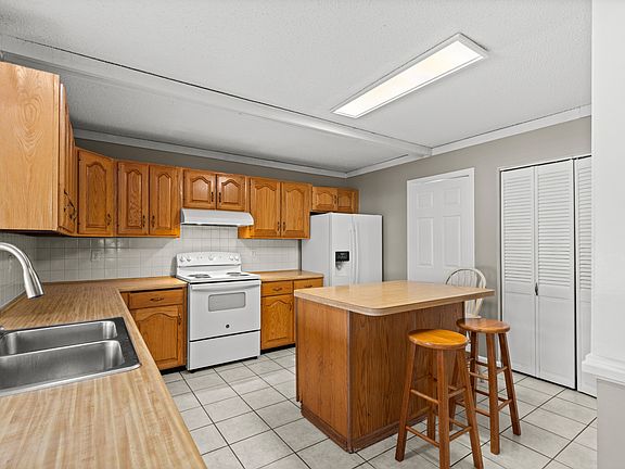 2nd image of 14355 Rainy Lake Dr #1
