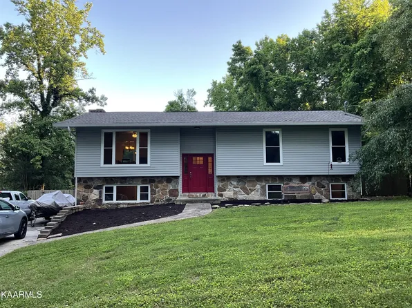 139 White Oak Dr, Harriman, TN 37748