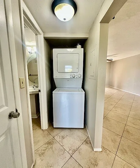 4790 S Cleveland Ave #207 — Photo 22