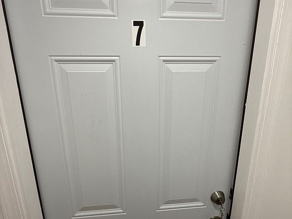 2nd image of 318 N Paca St #7