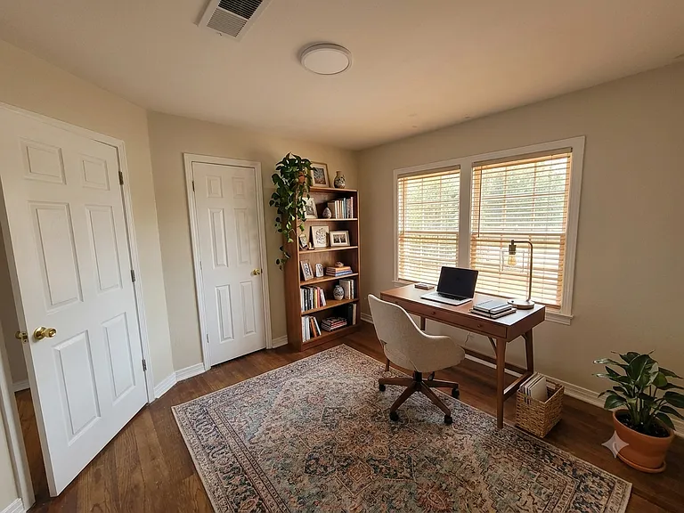 2639 Barbara St — Photo 11