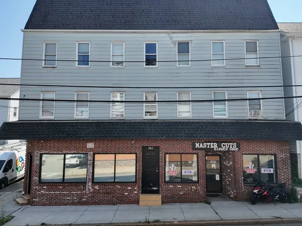 263-265 Rodman St, Fall River, MA 02721