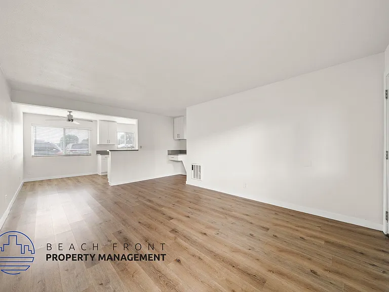 14119 Mulberry Dr. — Photo 22