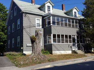 35 Harris St APT 2R, Webster, MA 01570