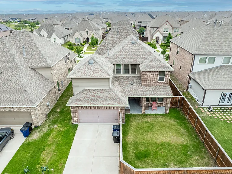 12163 Curry Creek Dr — Photo 46