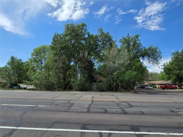339 17th Avenue, Longmont, CO 80501