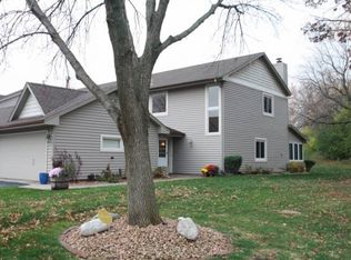 8771 Cottonwood Ln N, Maple Grove, MN 55369