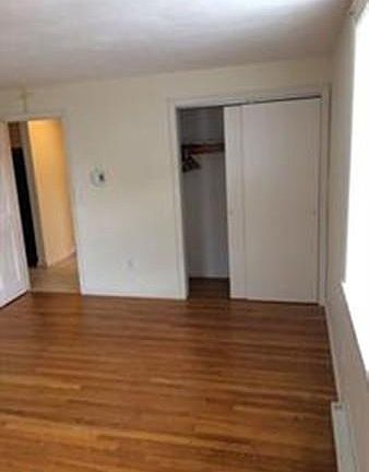 4th image of 40 Rockland Ave #A3
