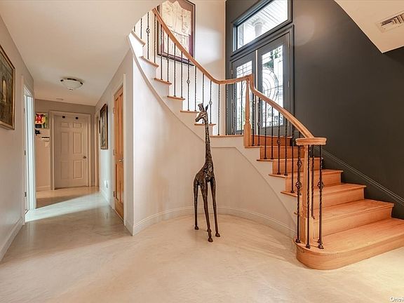 4th image of 12 Kensington St
