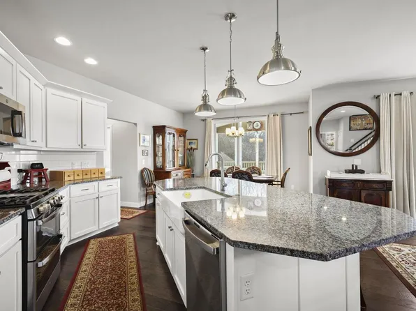 1232 Twisted Branch Way, Sun Prairie, WI 53593