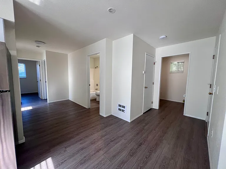 1322 Chestnut St — Photo 6