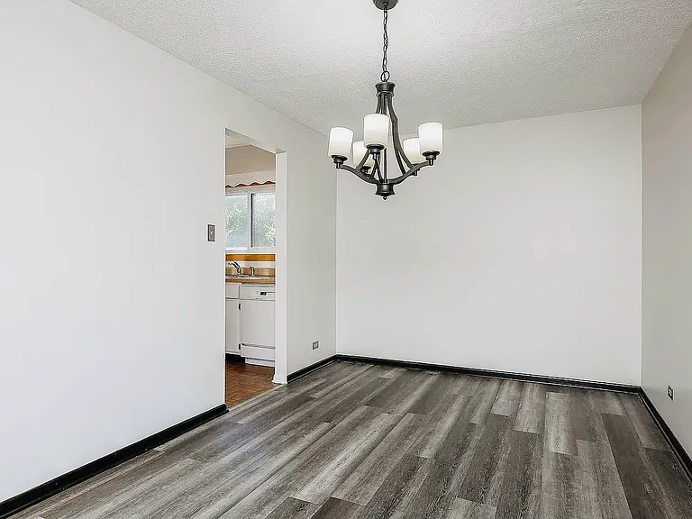 865 Sheldon Ct — Photo 8