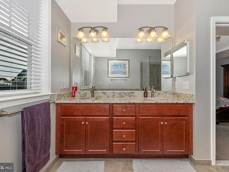 619 Blandwood Rd — Photo 21