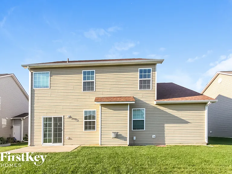 11231 Dobbins Dr — Photo 15