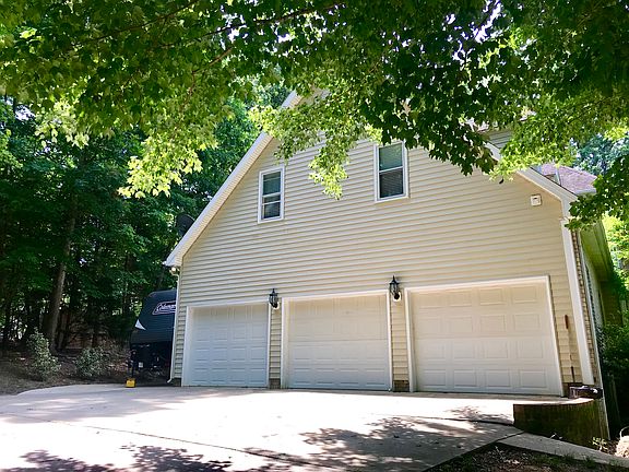 oversz. 3 car gar. side entr