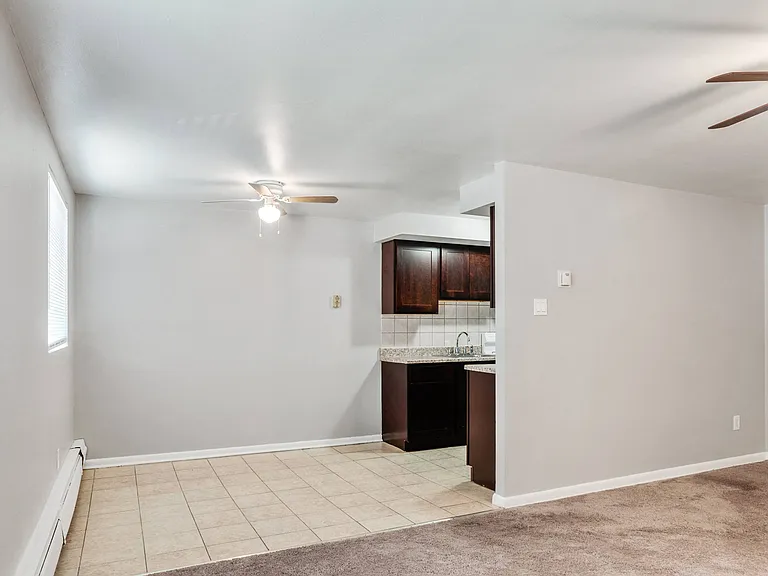Chapelcroft Apartments — Photo 7