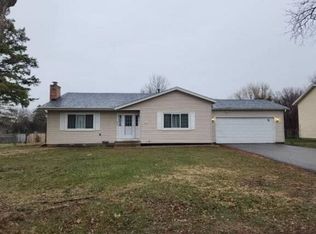 4201 82nd Ave N, Brooklyn Park, MN 55443