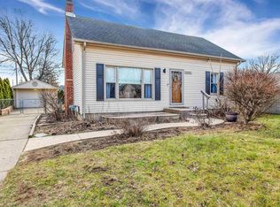 1040 Boyd St, Troy, MI 48083