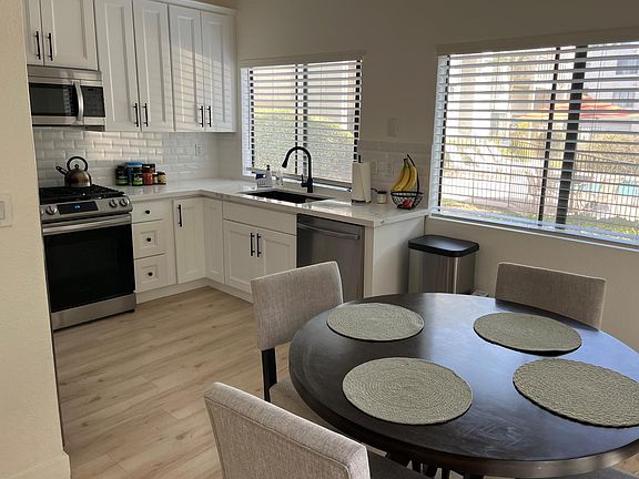 2nd image of 18445 Hatteras St Unit 301