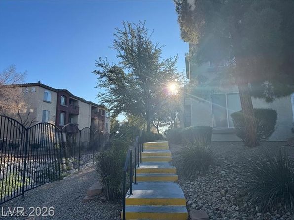 4400 S Jones Blvd UNIT 1049