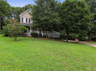 62 Ashley Ln, Hiram, GA 30141