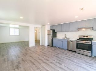 18 Somerset Ln, Hampton, VA 23669