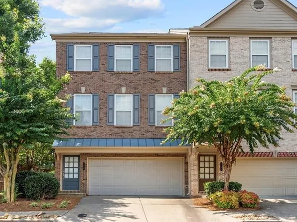 5756 Pine Oak Dr, Norcross, GA 30092