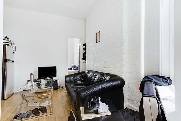 Rented by LG Fairmont Group | media 28