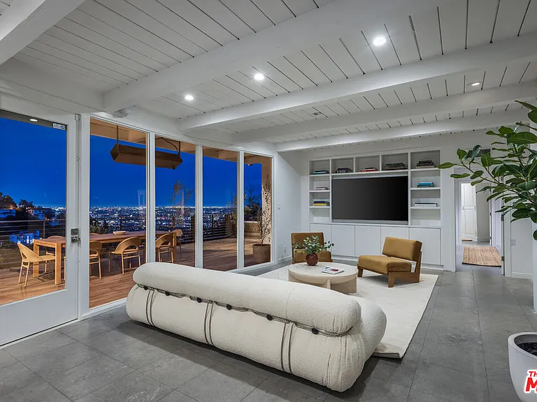 1568 Viewsite Dr — Photo 40