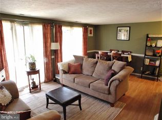 66 Sweetfern Ct, Marlton, NJ 08053