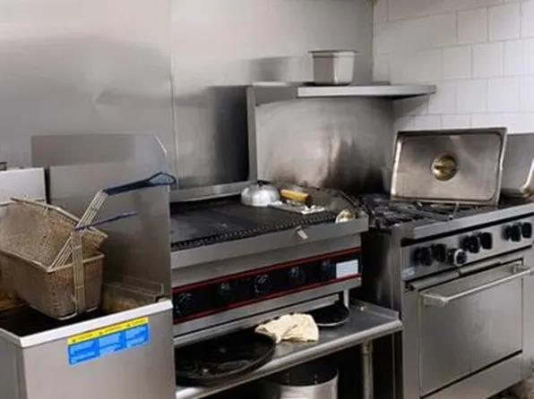 5011 Avenue N image 7 of 14