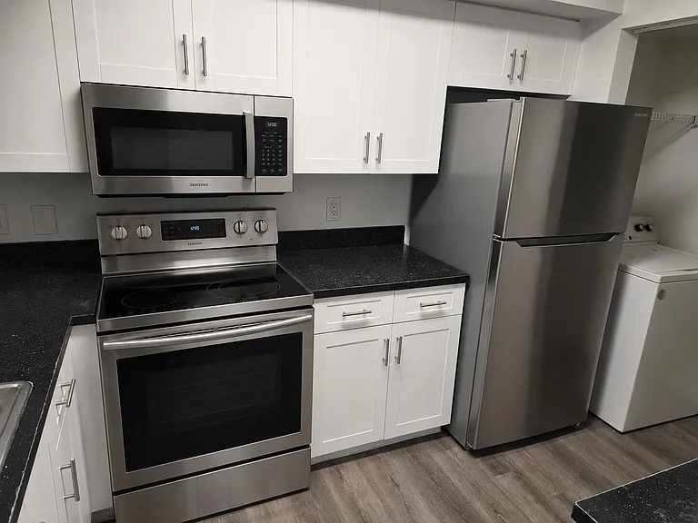 12112 Standrews Pl #212 — Photo 4