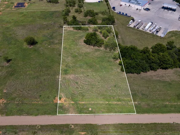 5 Lakewood Dr, Whitney, TX 76692