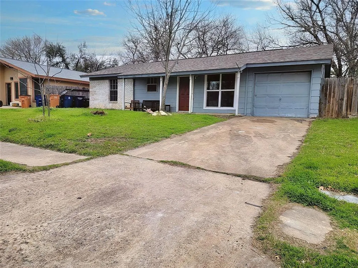 Charming 3-Bed, 1.5-Bath Home in Austin! — Photo 4