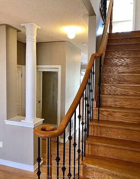 4 Stookes Cres — Photo 6