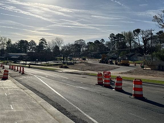 5th image of 300 Johnson Ferry Rd NE Unit B113