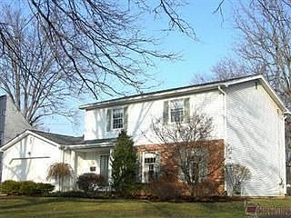 1st image of 3025 Foster Dr NE