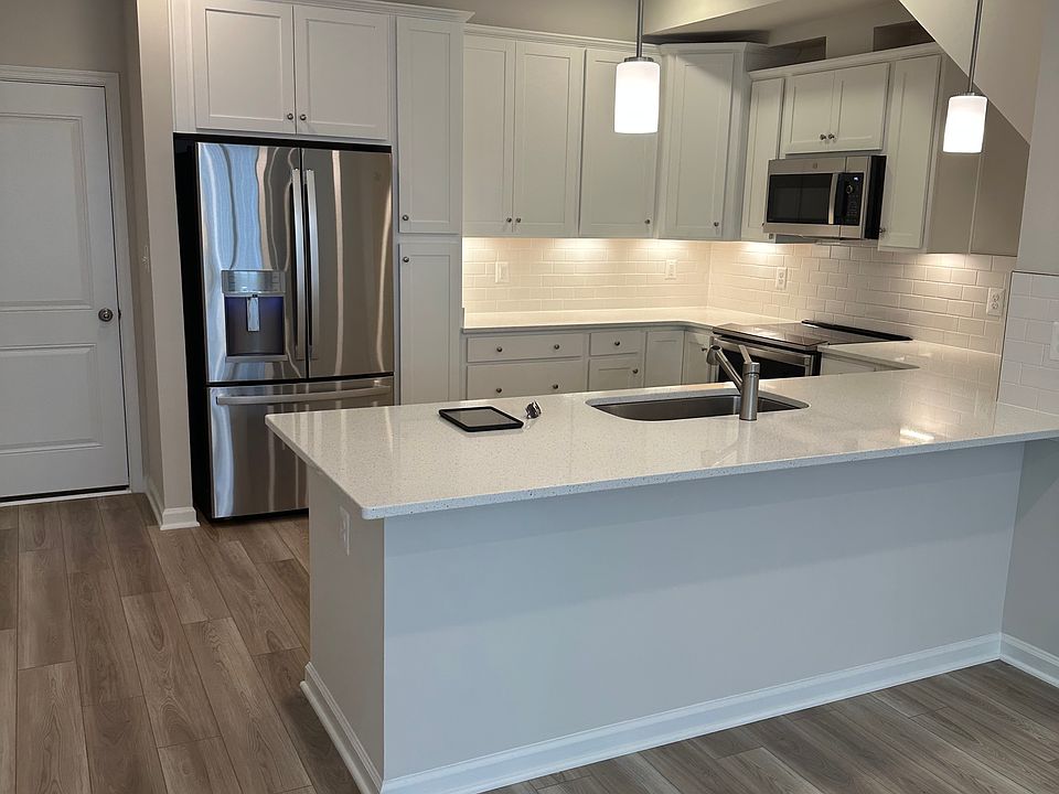 1st image of 9633 Hummingbird Way #9633